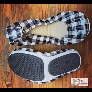 Storehouse Flats Buffalo Plaid Size 10